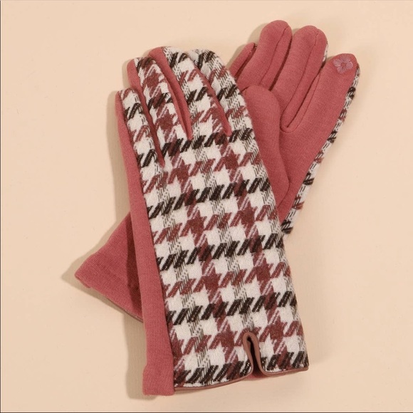 Houndstooth gloves with touchscreen finger - Picture 6 of 8